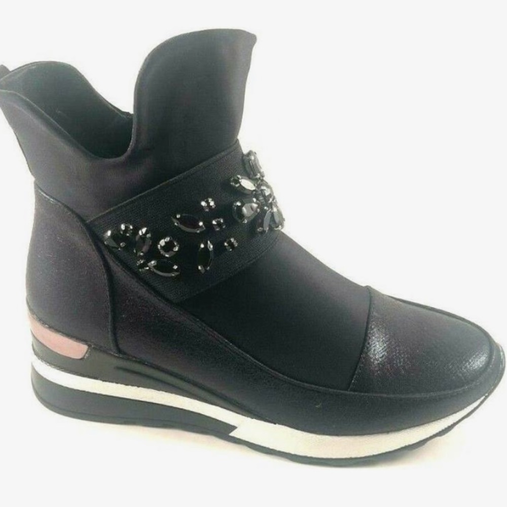 Never worn. Atalina black mid wedge high-top fashion sneaker